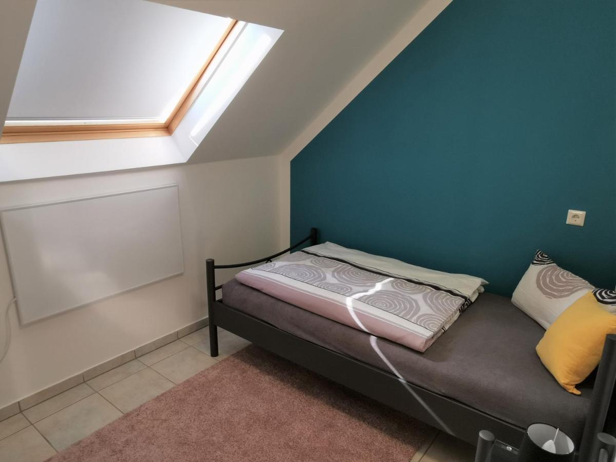 Ferienwohnung Falkenhof Lindlar Buitenkant foto